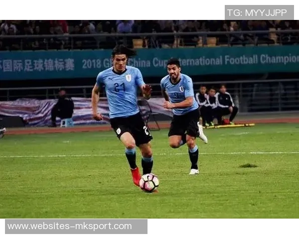 中国与乌拉圭足球对决精彩回顾及赛后分析