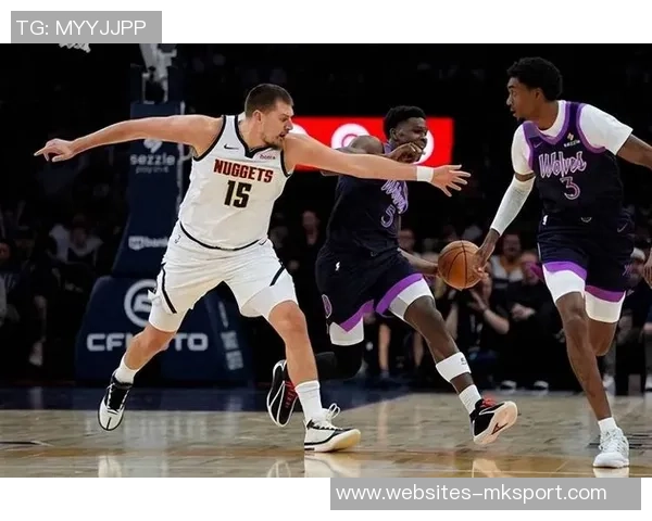 掘金与森林狼激战正酣精彩瞬间全景图文回顾 掘金与森林狼激战正酣精彩瞬间全景图文回顾